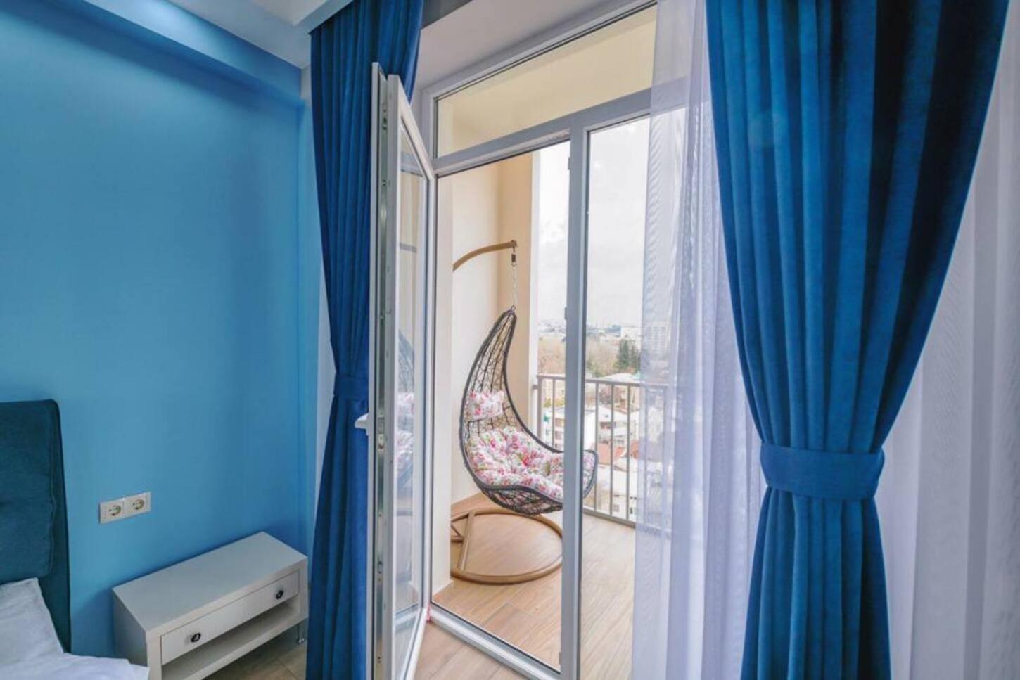 Apartments With View ティビリシ エクステリア 写真